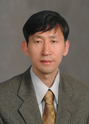 Distinguished Professor Sukbok Chang from the Department of Chemistry