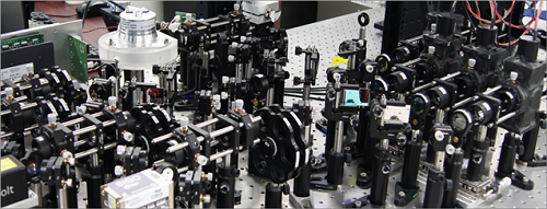 초고속 레이저주사 3차원 생체현미경 시스템