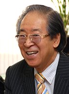 류근철박사 578억상당 기부에 각종 사설칼럼 쏟아져 이미지