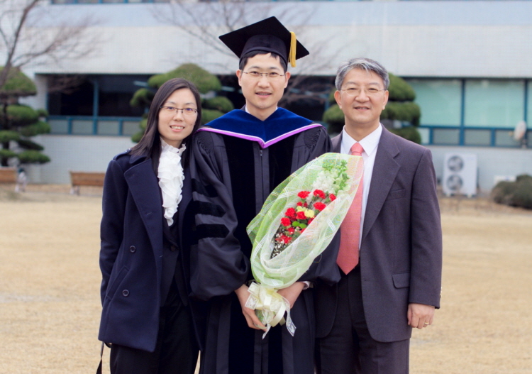 중국인 박사부부, 상하이 교통대 부교수로 동시 임용 이미지