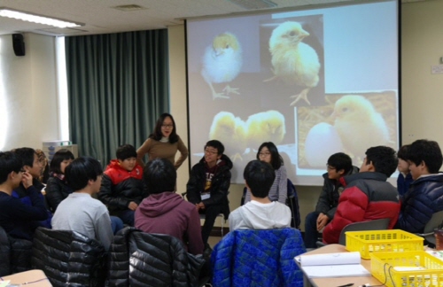 KAIST 학생들, 소외계층 학생에 리더십 강의 '교육기부' 이미지