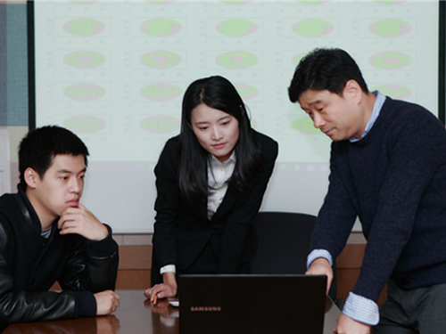 김희영 교수, 반도체 기판 내 불량칩 탐지, 군집화 기술 개발 이미지