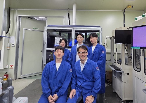 백금 없이도 되는 고성능 수전해 성공..수소경제 성큼 이미지