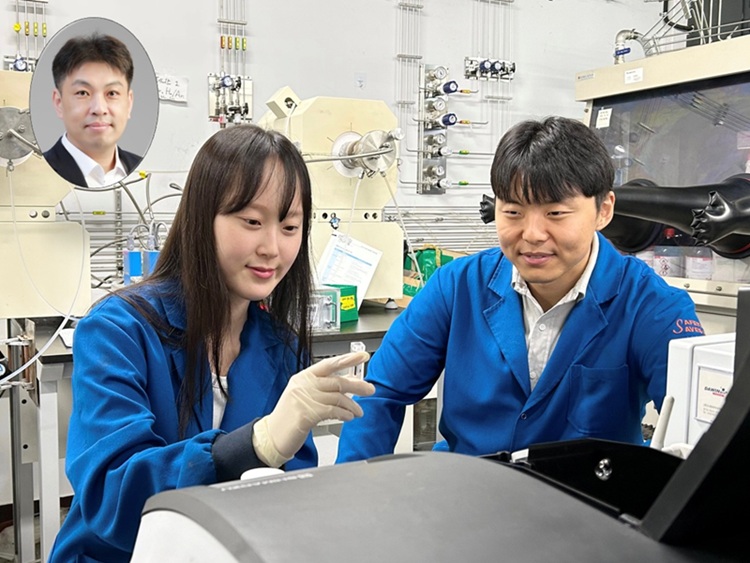 KAIST Enables On-Site Disease Diagnosis in Just 3 Minutes... Nanozyme Reaction Selectivity Improved 38-Fold 이미지
