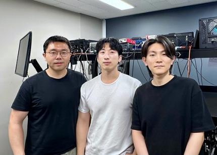 이제 고해상도 분광기가 스마트폰에 쏙 들어간다 이미지