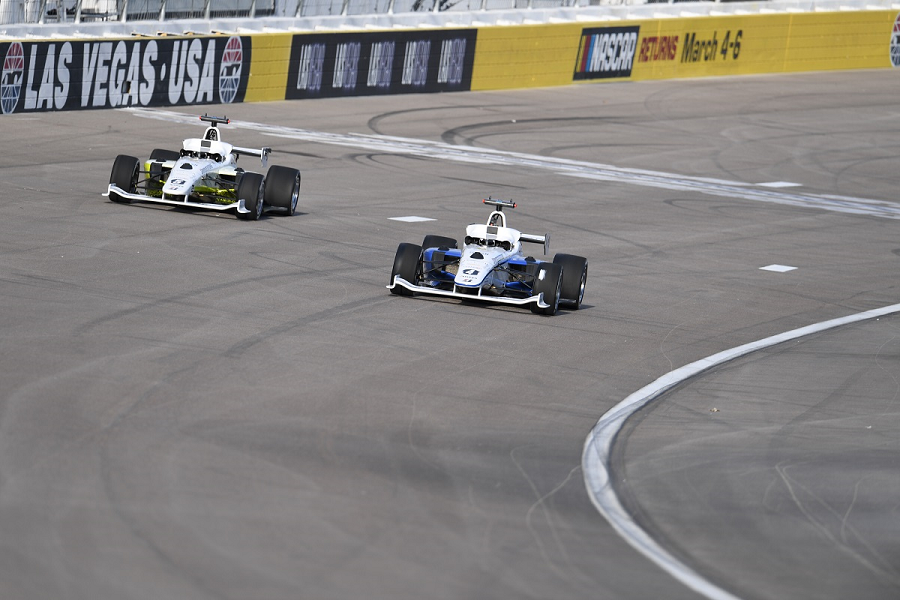 Photo 4. KAIST Team’s vehicle overtaking the Italian team, PoliMOVE’s vehicle during one of the race in the IAC @ CES 2022 