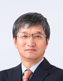 이춘근 이사